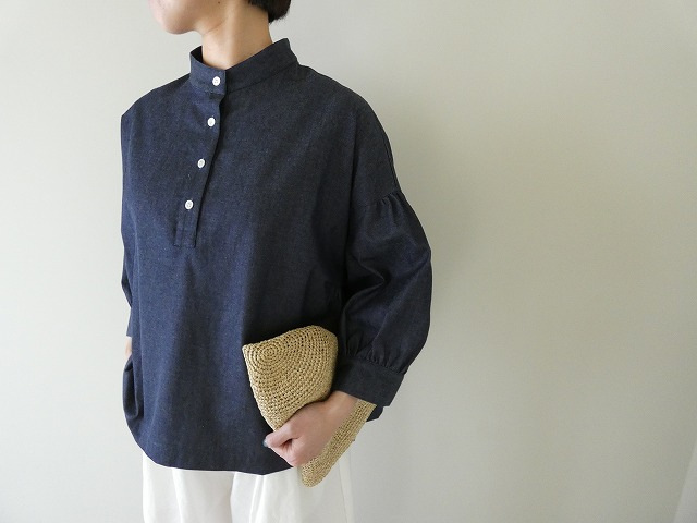 LinenYa(リネンヤ) スタンドカラーブラウスの商品画像1