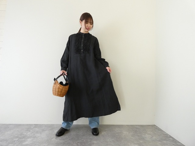 フレンチリネン胸元フリルドレス