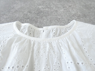 qiri(キリ) グローエンブロイダリーギャザースリーブブラウスの商品画像21