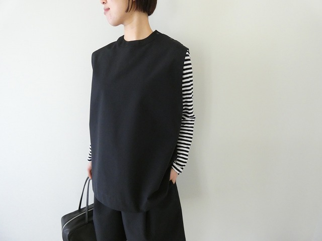 Veritecoeur(ヴェリテクール) ユニセックスウェザーベストの商品画像2