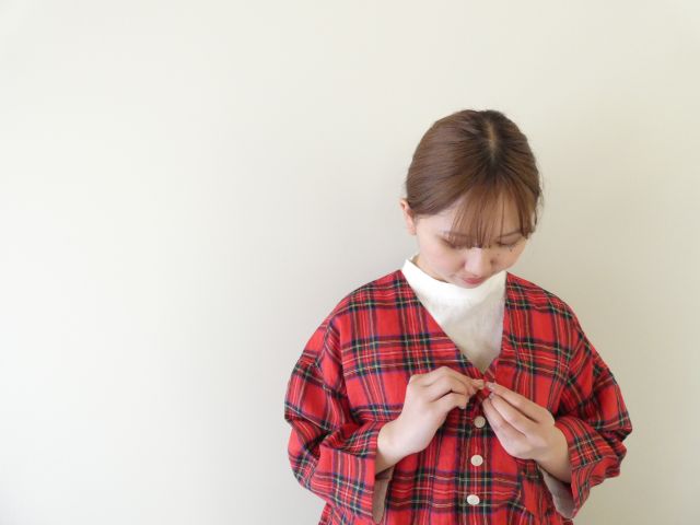 快晴堂(かいせいどう) タータンチェック/エバーグリーンふわりカーディガンの商品画像4