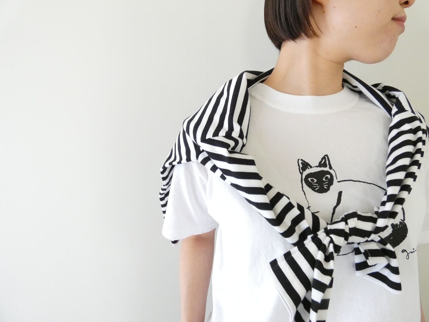 grin(グリン) オーガニックエーゲ海シャム猫プリントTシャツの商品画像1