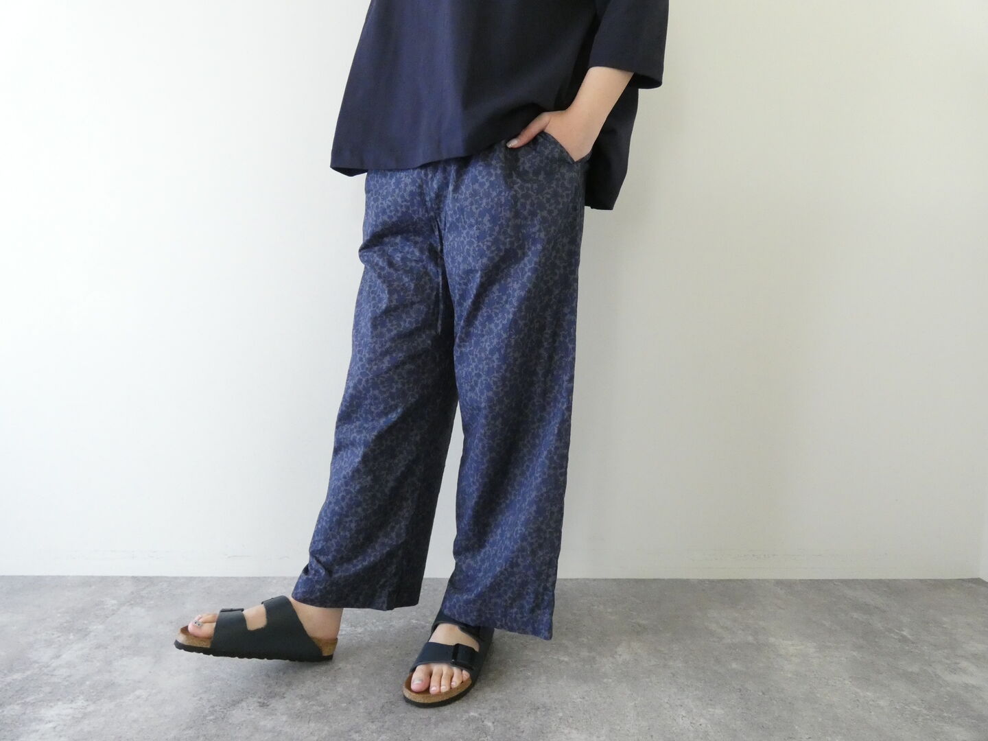 prit(プリット) 80/1ローンボタニカルプリントワイドパンツの商品画像1