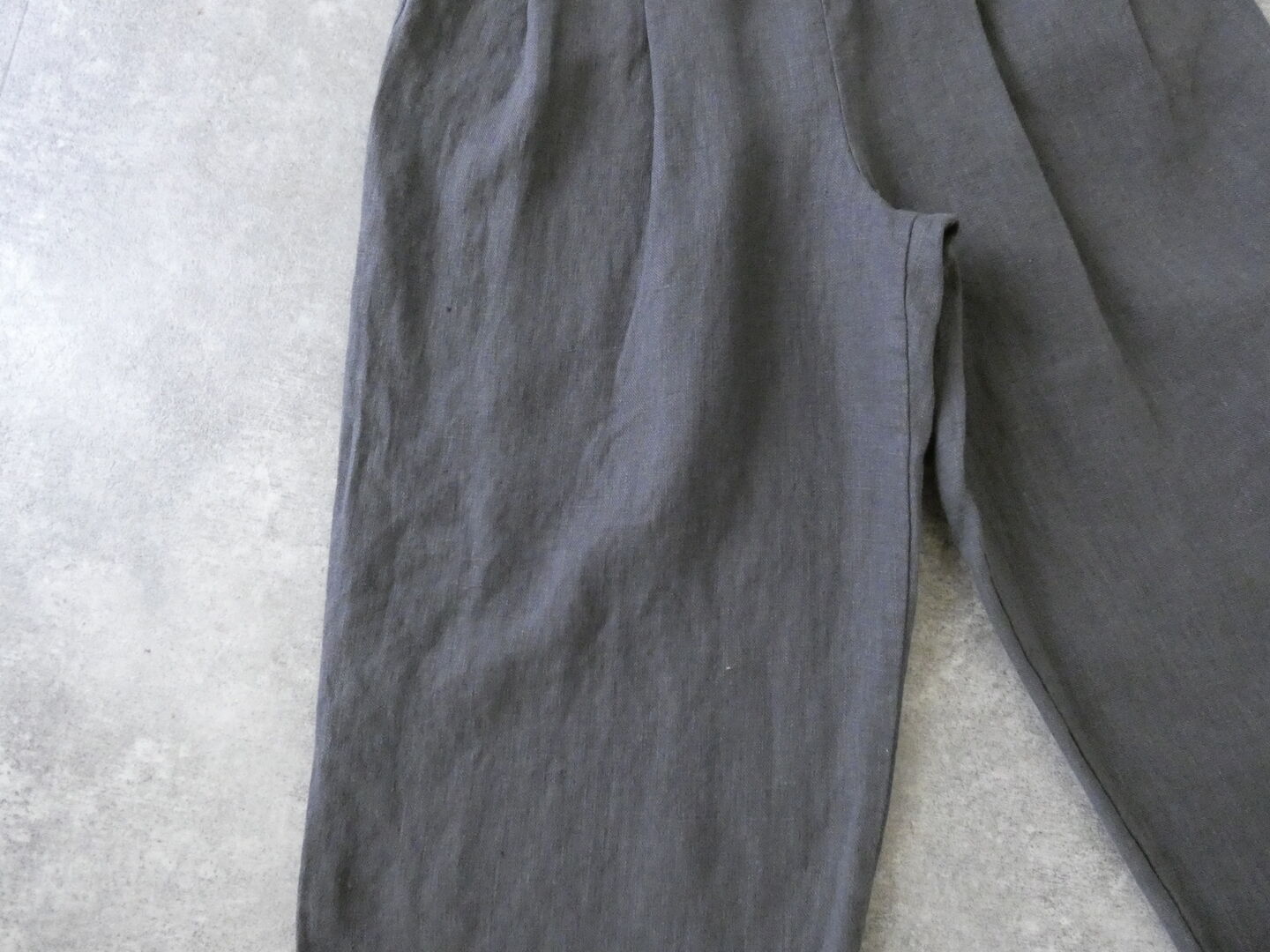 TRAVAIL MANUEL(トラバイユマニュアル) フレンチリネンツイル2タックトラウザーズの商品画像25