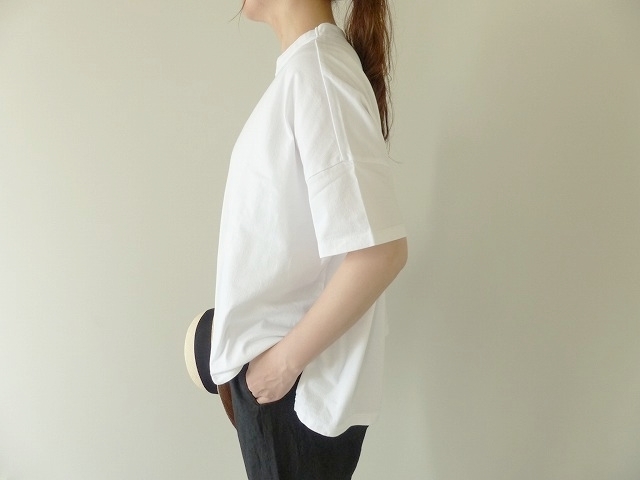 TRAVAIL MANUEL(トラバイユマニュアル) クラシック天竺スリットTの商品画像4